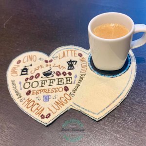 ITH Stickdatei MugRug Kaffee Herz Coffee Espresso Cappucino 20x30